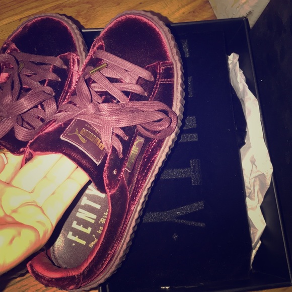 Rhianna Fenty Velvet creeper pumas - Picture 2 of 2